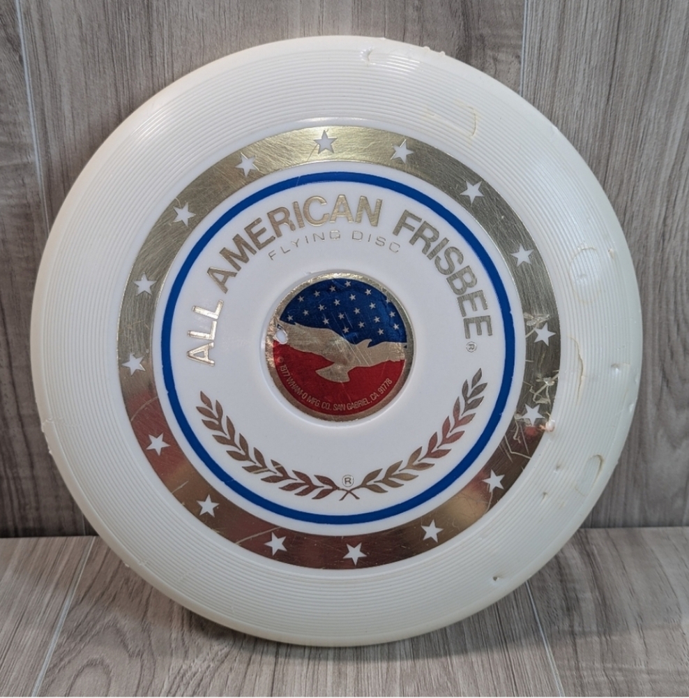 VINTAGE 77 WHAM-O FRISBEE DOG/COLLECTORS FLYING DISC